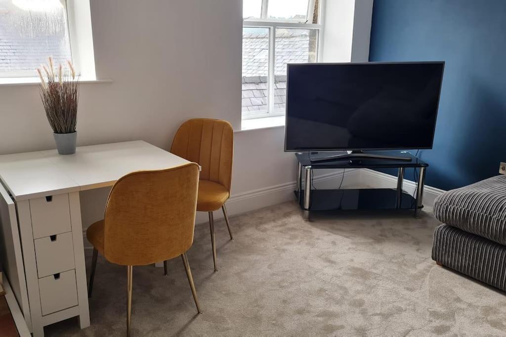 Cosy, Central Apartment Skipton Bagian luar foto