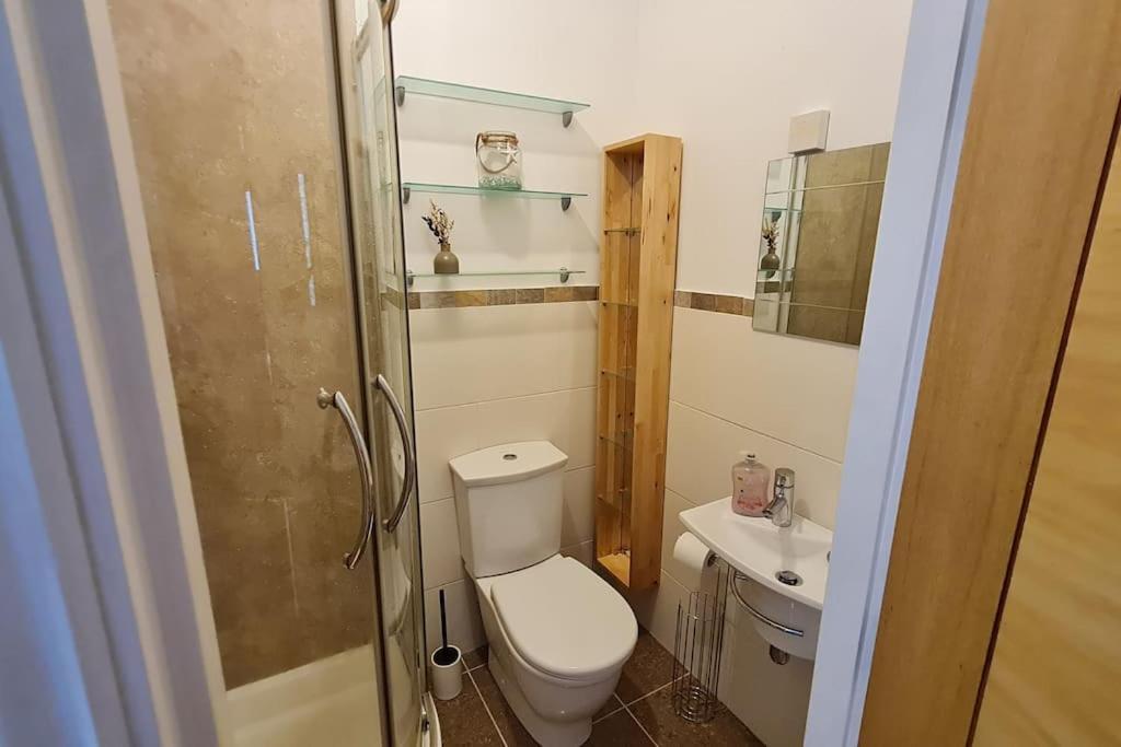 Cosy, Central Apartment Skipton Bagian luar foto